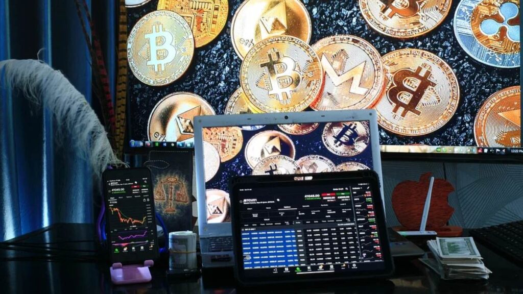 Bitcoin Price Rises to Six-Week High at ,500, Spurred by Increased Institutional Buying
