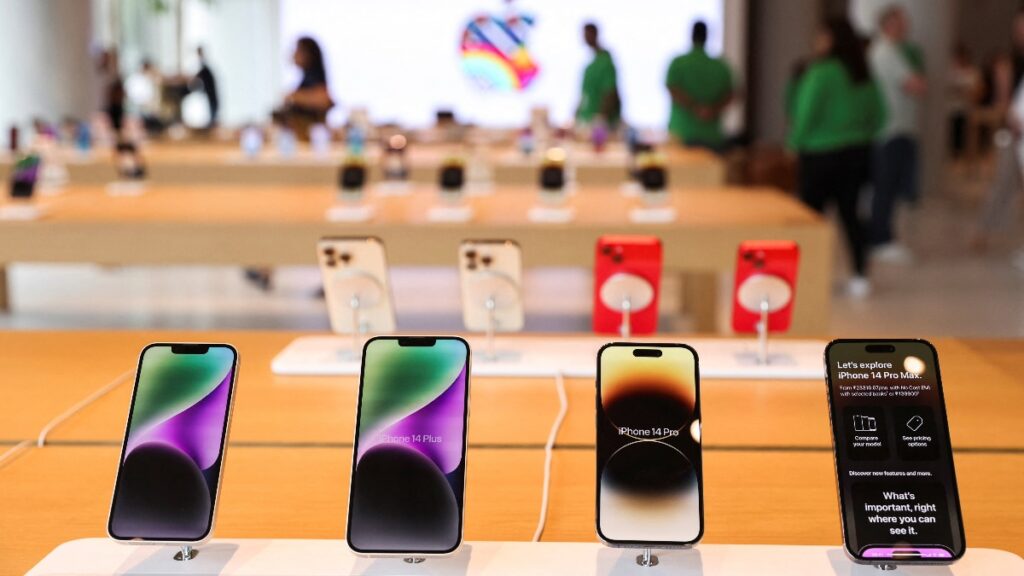 Apple India Produces  Billion of iPhones in Shift From China