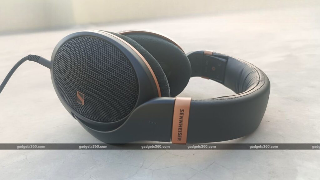 Sennheiser HD 505 Review: Open-Back Wonder